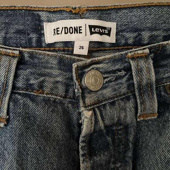 Re/done Levis Denim tiger bleach high waisted mini skirt NWT sz 26-28 Rare - Picture 9 of 9